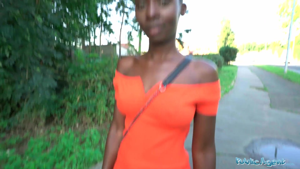 Public Agent Ebony model Zaawaadi taken into the woods for hard outdoor fucking - Free Sex Video - RedTube