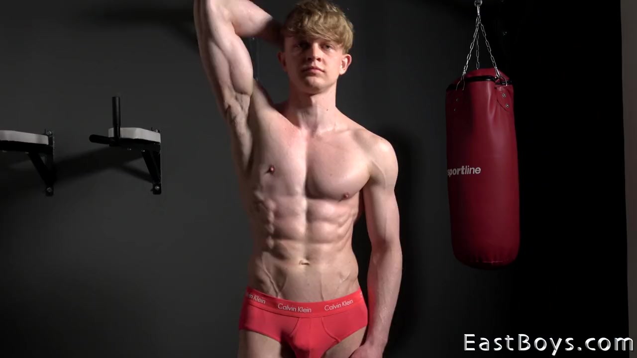 Casting - Perfect Muscular Boy