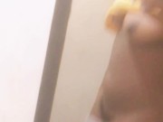 Black whore sticks her fingers and sends me the video, how delicious