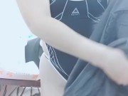 日本人女性がタイトな服を脱い - Screenshot 14 of 16 - Big Butts