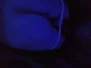 Крутит попкой под ультрафиолетом - Screenshot 12 of 16 - Butt