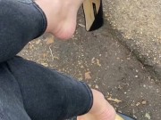 Public dangling preview  - Screenshot 1 of 16 - HD