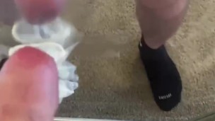 BWC uncut cumming in a condom