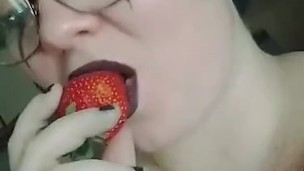 Sucking Juicy Berry
