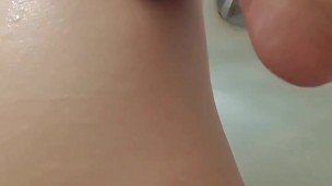 Sexy Legs in the Bathtub
