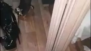 Gold Heels Squeaking