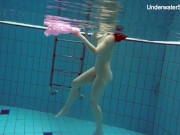 Swimming pool hottie Simonna gets naked 16/16