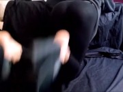 Gothic Girl Squeaks Pumps