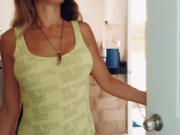 Baby was so hungry that she fucked the food delivery man 1/16