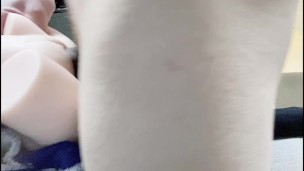 【個人撮影・素人男喘ぎ声あり】AVを見ながらオナホで喘ぎ、腰振り射精⑦　日本人　アジアン