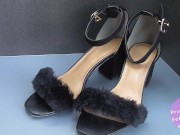 Shoe fetishism 黒いファーハイヒールに射精する