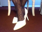 Squeaky White Shoes - Screenshot 14 of 16 - Stilettos