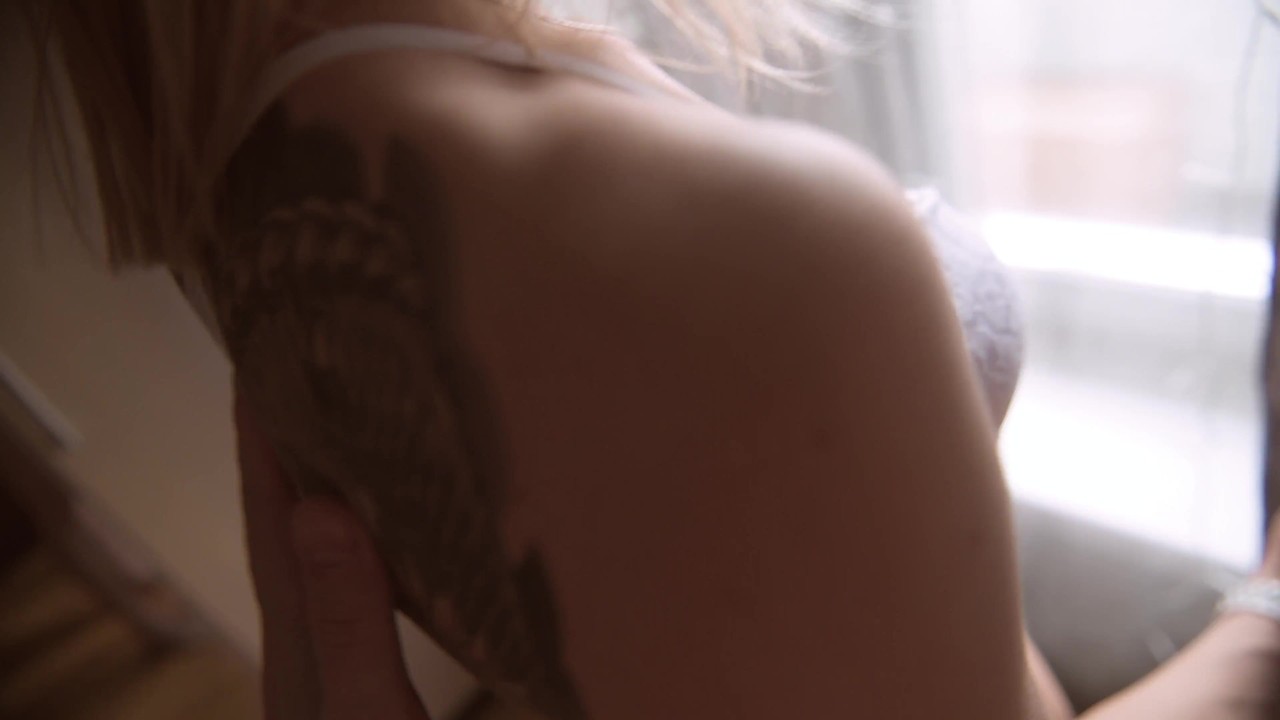 Шикарный секс закончился спермой на попке - Бесплатное секс видео - RedTube