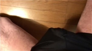 擦り付けオナニー中亀頭への刺激に耐えきれず失禁してしまう変態日本人 #9