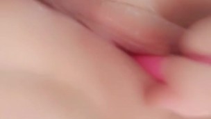 Kiwi girls pussy squirts hard 