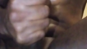 Nutt clip