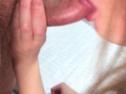 Разбудил Сводную Сестру Твердым Членом и Всю ее Обкончал - Русское Любительское с Разговорами 9/16