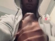 Bussing big nuts - Screenshot 7 of 16 - Horny