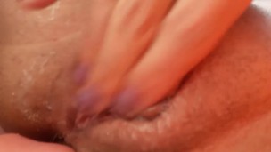 Morning breakfast , I need someone to eat my pussy 