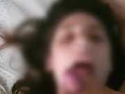 Le pedí que me llene la cara de semen