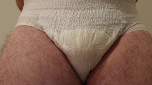Boy overflow pull-up diaper with morning piss