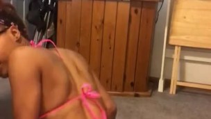 Stripper dance 