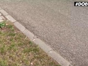 DoeGirls - Zazie Skymm Young Hungarian Babe Wants To Fuck Big Dick Delivery Man For Her Package 1/16