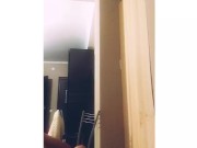 Мокрая пизда красивой блондинки течёт при дрочке самотыком 5/16