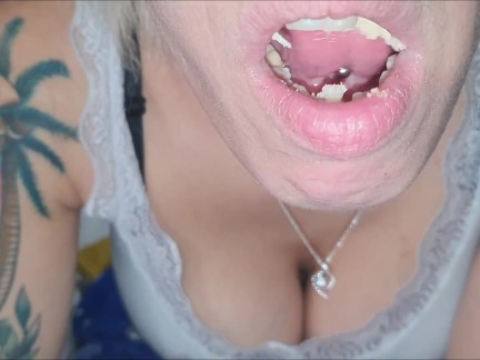 Cookies vore, digestion and