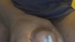 beating my dick til i nut