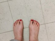 Red toe nails - Screenshot 10 of 16 - Toes
