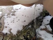 Winter piss compilation - Screenshot 11 of 16 - HD