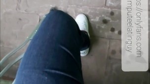 Amputee guy climbing stairs