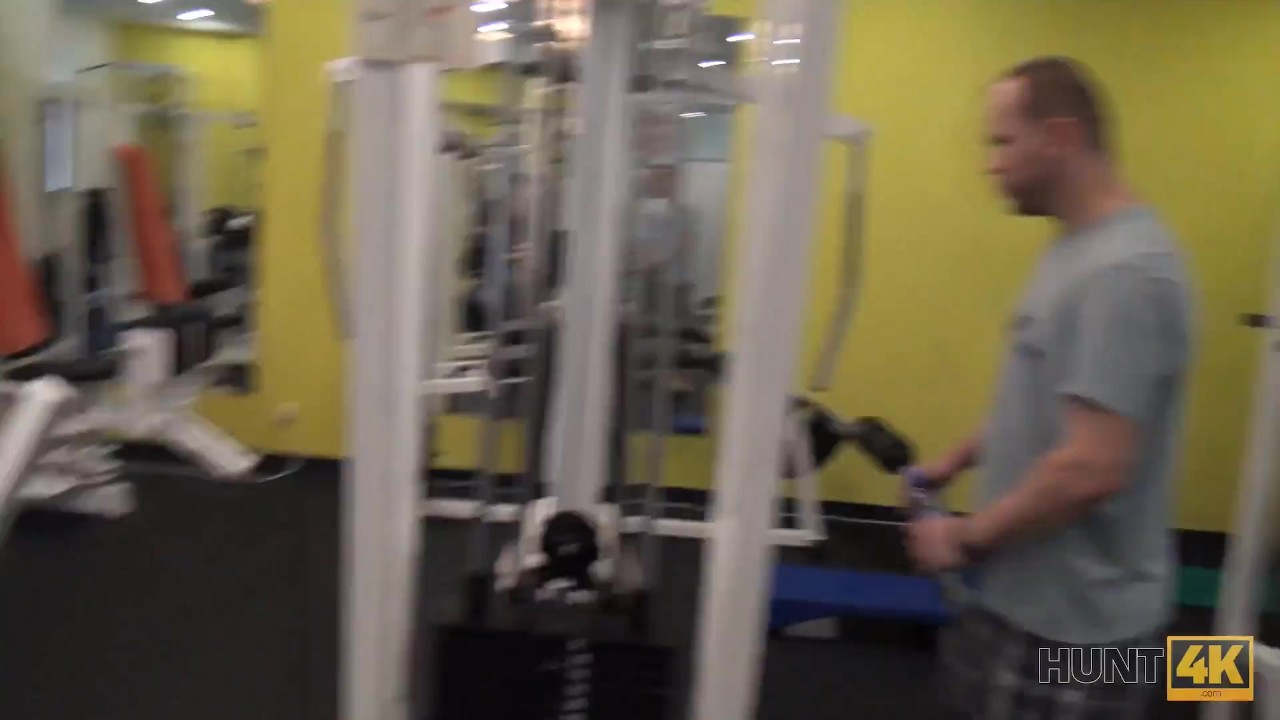 HUNT4K Magnificent chick gives trimmed vagina for cash in the gym - Darmowe seks wideo - RedTube