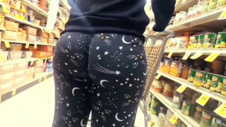 Bubble Butt Kitty Pants Wedgie