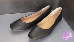 Schuhfetischismus Schwarze Pumps und Bukkake