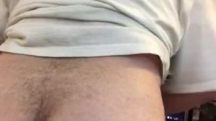 pig Twerking Ass and making ass cheeks jiggle