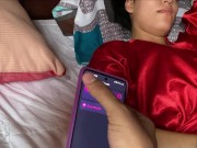 NOCHE DE PELICULAS TERMINA EN UN DIVERTIDO JUEGO CON SU VIBRADOR 4/16