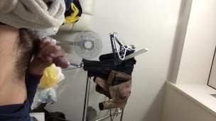 土曜朝からムラムラ。即抜いてみた