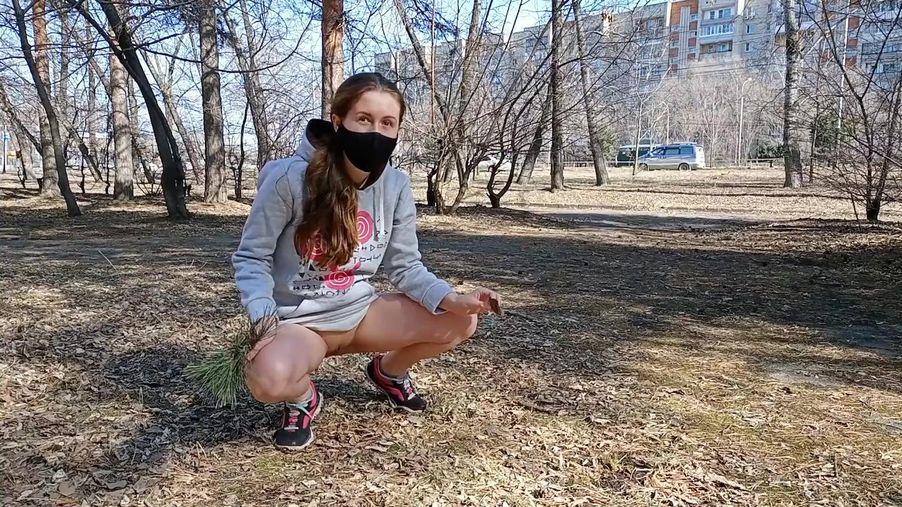 I walk bottomless next to a busy street - Darmowe seks wideo - RedTube