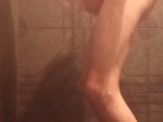 Masturbandome en la ducha