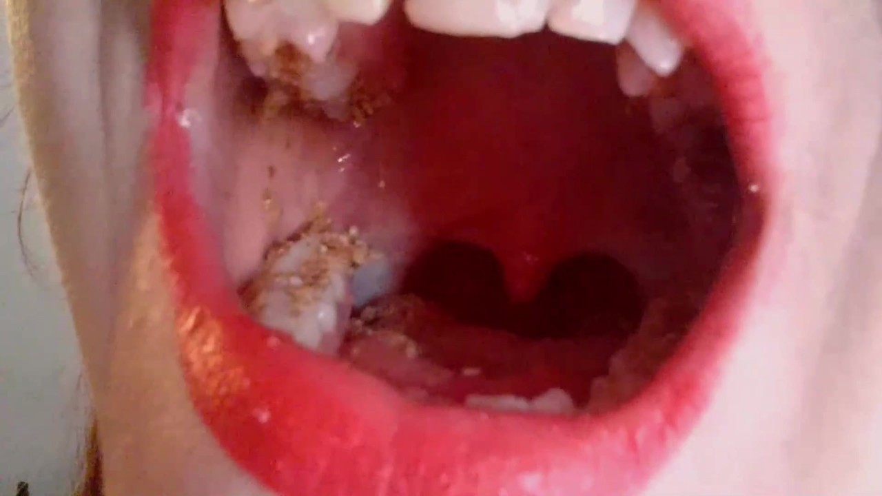 I chew you completely like a little insect I crush your bones like this sweet! - Kostenloses Sex-Video - RedTube