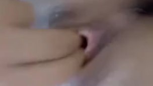 In shower but I get horny i play fast