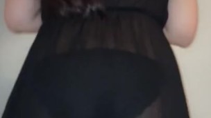 MI ASIATICA JAPONESA DE VISITA Y ME LEVANTA ASI EN LA NOCHE QUIERE QUE LA FOLLE