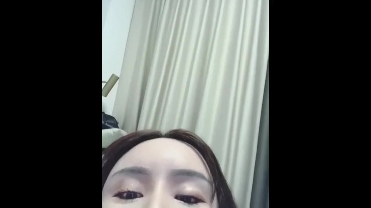 Asian Ladyboy Dominatrix face sitting - Video di Sesso Gratis - RedTube
