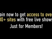 Footjob Expert Latina Layla Lopez Adores Getting Her Tiny Feet Worshiped! 1/16