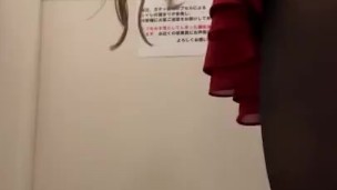 ハルアナ中出し精子の垂れ流し。