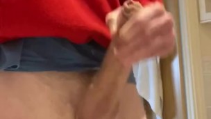 Quick wank at the sink by big cock horny straight guy