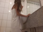 Утро должно начинаться не с чистки зубов, а со страстного секса - lesbian_illusion 2/16