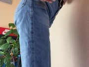 I’m taking off my jeans and twerking my butt 2/16